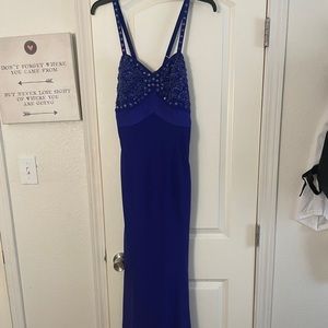 Blue formal/prom dress
